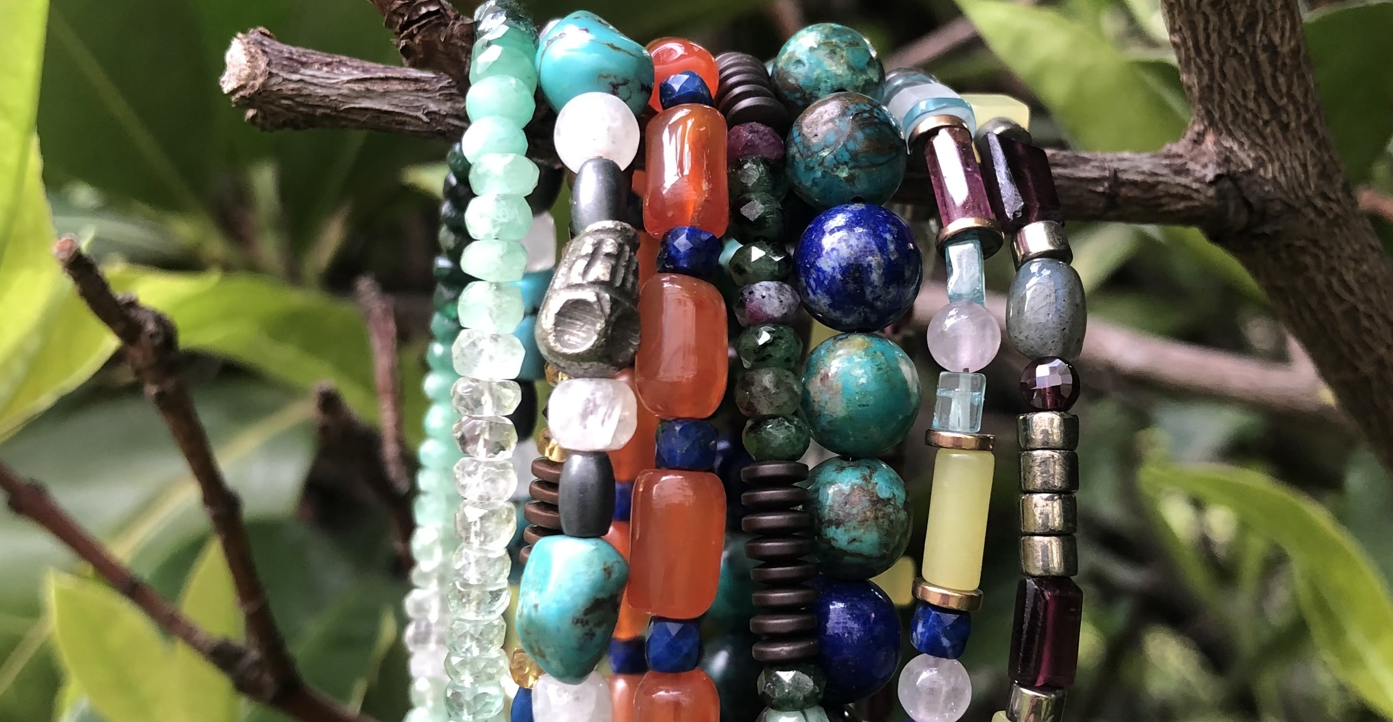 Bracelets 